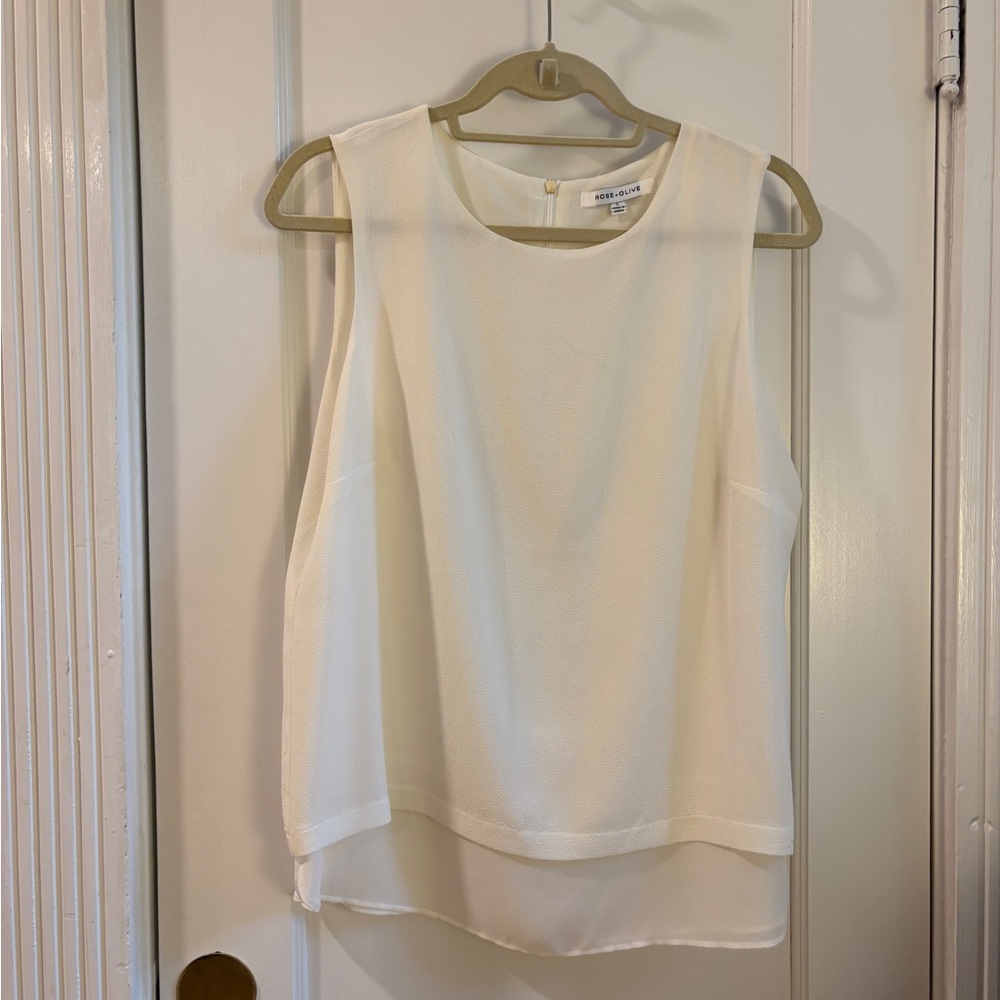 Rose & Olive Ivory Sleeveless Top
